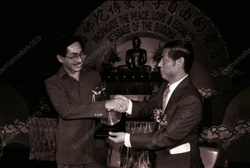 PERTUNJUKAN KEBUDAYAAN BUDDHA