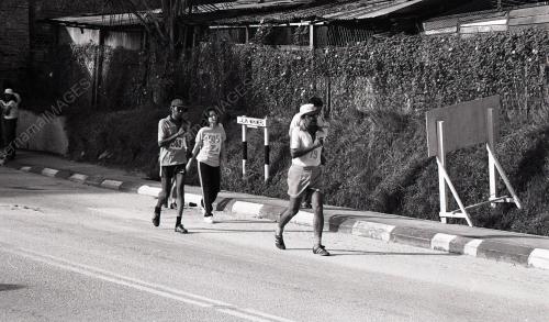 LUMBA JALAN KAKI