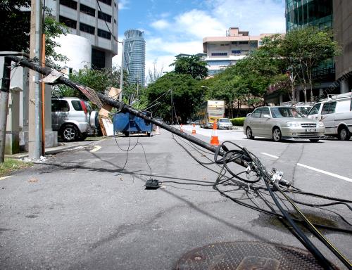 KL08_30052012_TIANG_TELEKOMUNIKASI