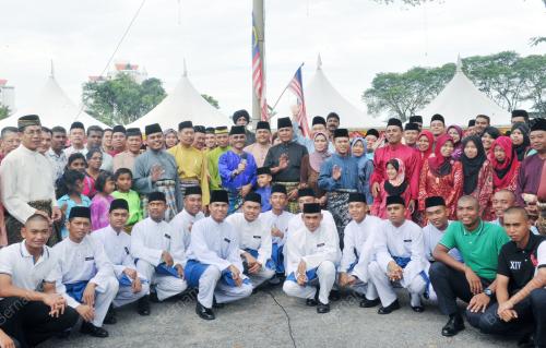 ZULKIFLI MOHAMED
