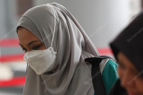 EMILIA HANAFI