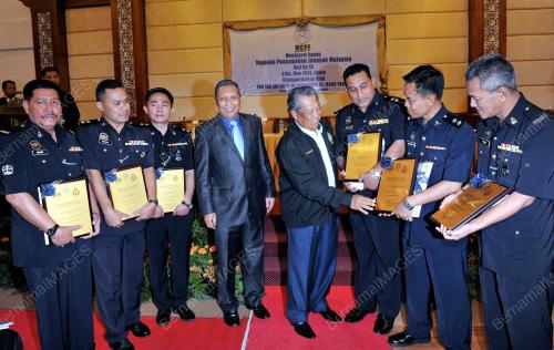 KL08_31032012_TPM_MCPF
