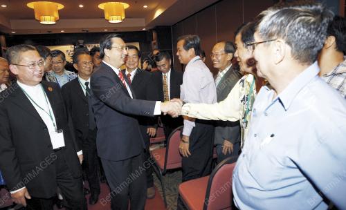 LIOW TIONG LAI