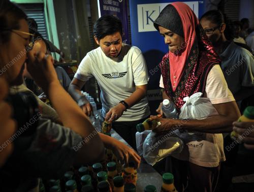 KL08_31052017_GELANDANGAN