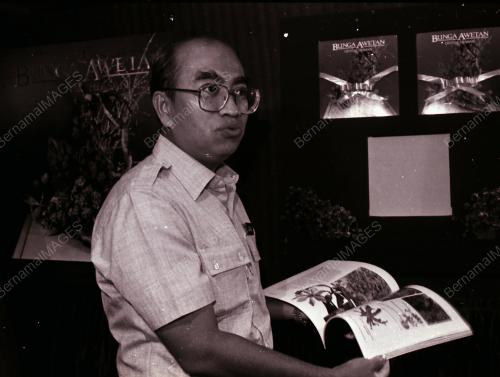 DATUK SERI SANUSI JUNID