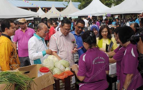 KL08_31072016_KARNIVAL