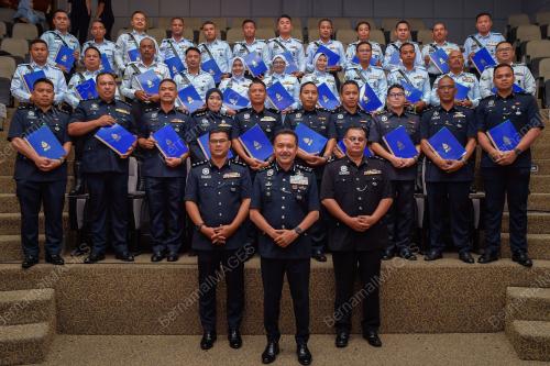 DATUK SERI MOHD YUSRI HASSAN BASRI