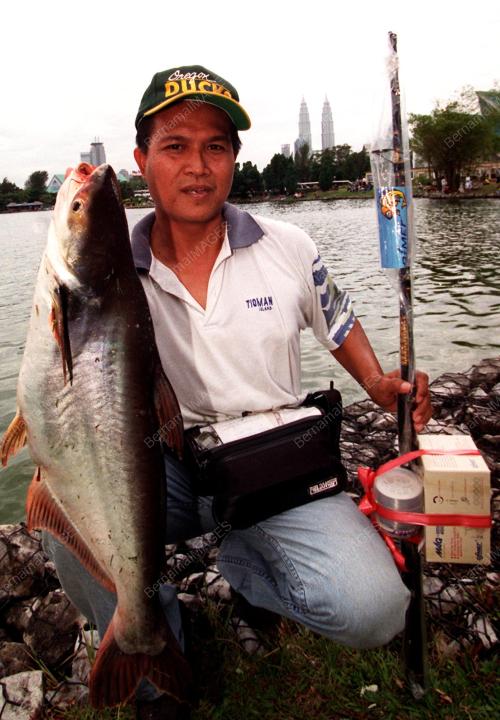 KL09-010200_JUARA_IKAN_KL_07012016