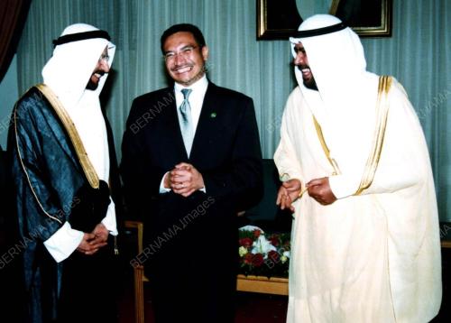 ROMBONGAN DELIGASI 2006 KE KUWAIT