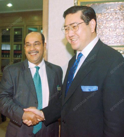 KUNJUNGAN MENTERI LUAR THAILAND