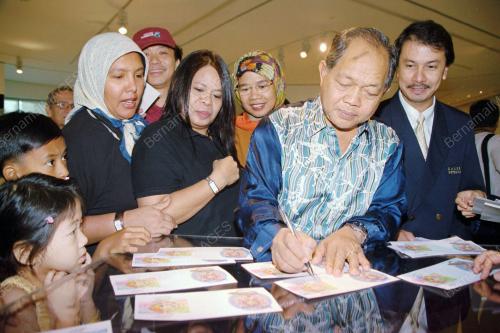 KL09-17_02_2001_FIRST_DAY_19012016