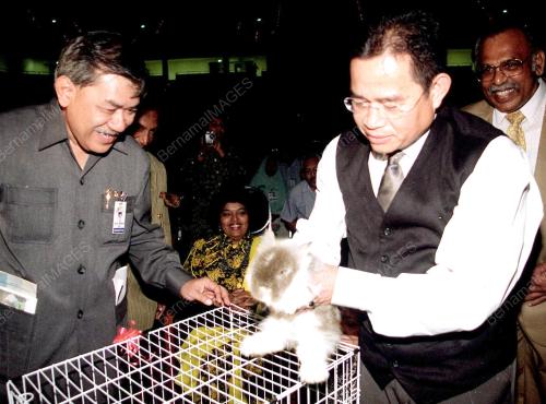 KL09-23_07_2000_EFFENDI-KUCING_11012016