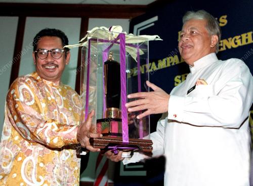 KL09-24_06_2000_HARI_FINAS_08012016