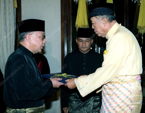 KL09-5_06_2000_AGONG_HAKIM_08012016