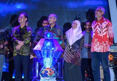 TUN DR MAHATHIR MOHAMAD