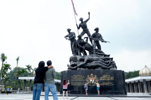 KL09_01092012_TUGU