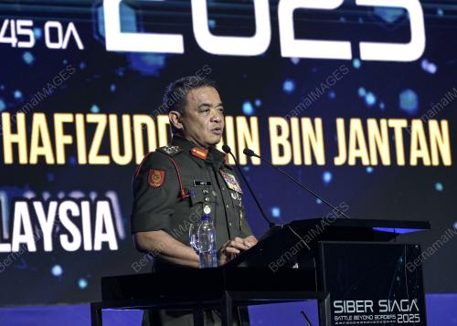TAN SRI MUHAMMAD HAFIZUDDEAIN JANTAN