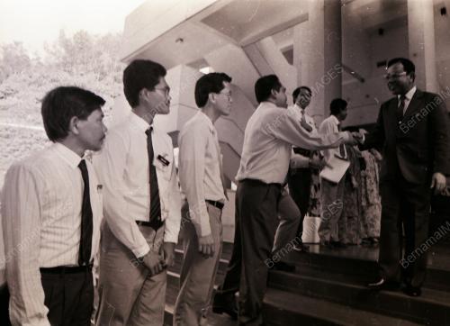 TAN SRI DATO' ALWI JANTAN