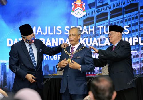 TAN SRI ANNUAR MUSA