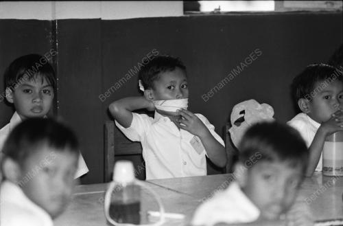 SEKOLAH