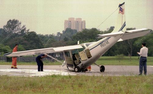KL09_03022016_CESSNA