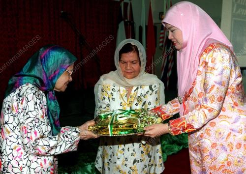 KENANGAN KHAS