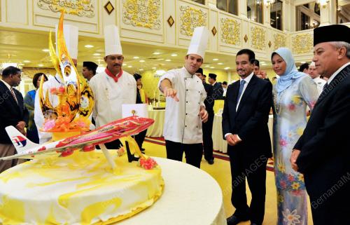 TUANKU MIZAN ZAINAL ABIDIN