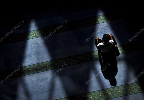 KL09_03062017_SOLAT_2
