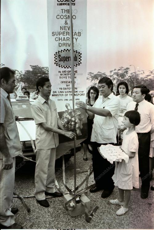 TAN SRI LING LIONG SIK