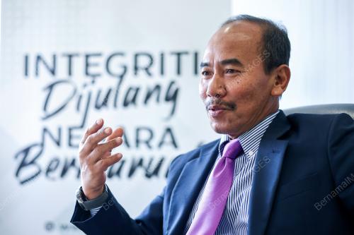 TAN SRI DR ISMAIL BAKAR