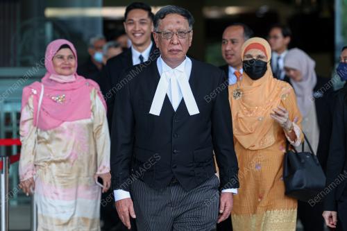 DATUK SERI MOHD ZAWAWI SALLEH