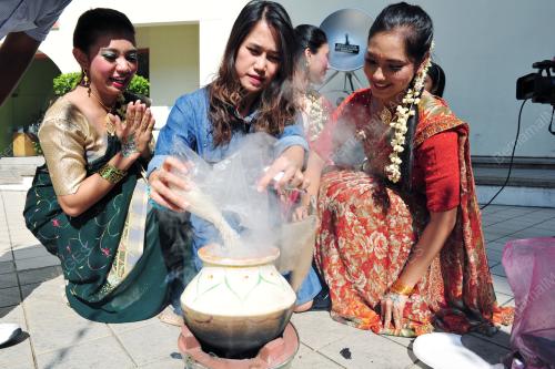 KL09_04022012_PONGGAL