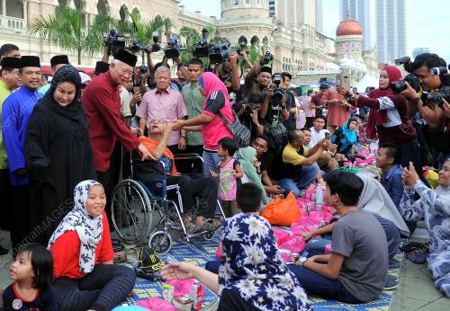 KL09_04062017_IFTARKL