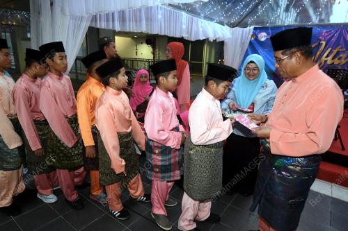 KL09_04062018_TEKUN