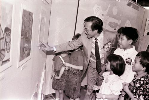 DR LEO MICHAEL TOYAD (TIMB MENTERI PENDIDIKAN)