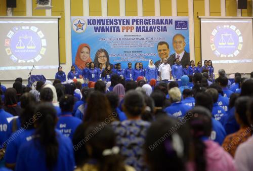 KL09_04102015_WANITA_PPP