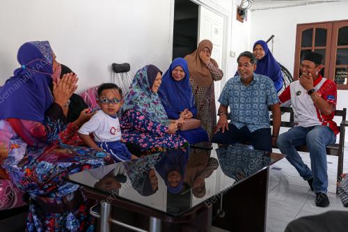 KHAIRY JAMALUDDIN