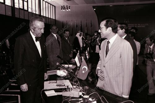 DATUK SERI DR. MAHATHIR BIN MOHAMAD