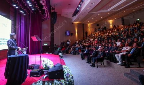 DATUK SERI MOHAMAD HASAN