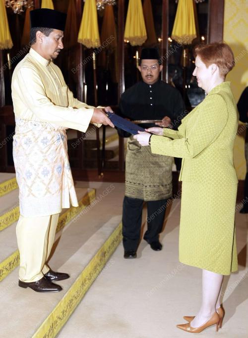 YANG DI-PERTUAN AGONG