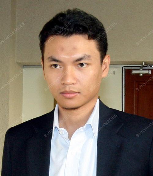 MOHD SAIFUL BUKHARI AZLAN