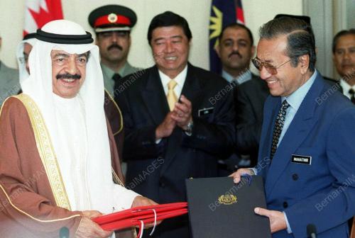 KL09_05022016_PM_BAHRAIN