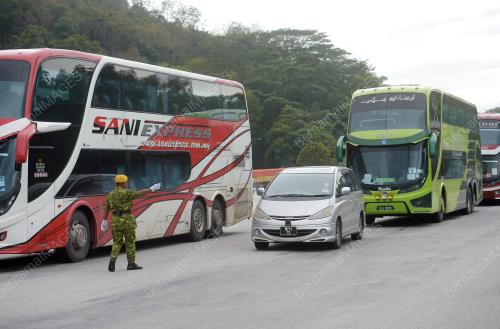 KL09_05022016_TOL_GOMBAK