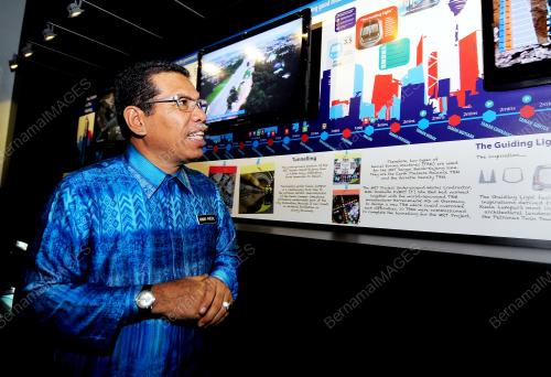 KL09_05032015_PERPUSTAKAAN