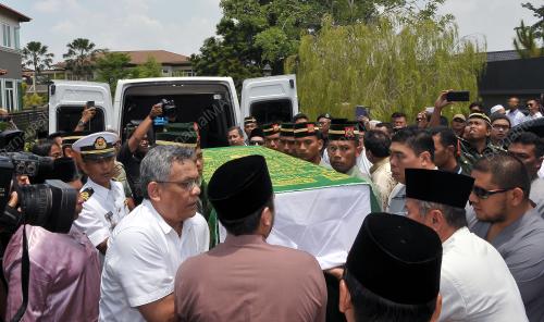 KL09_05042015_JENAZAH