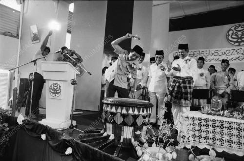 UMNO