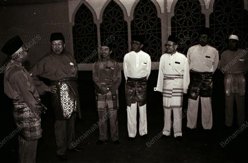 SULTAN SALAHUDDIN ABDUL AZIZ