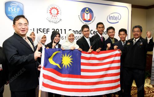 DATUK_DR._WEE KA SIONG