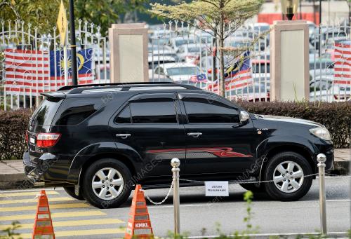 DATUK SERI NAJIB TUN RAZAK
