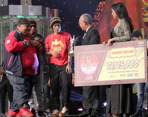 KL09_07022015_MAHARAJALAWAK